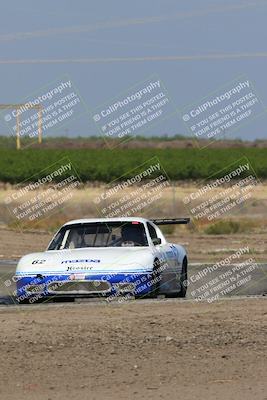 media/Apr-30-2022-CalClub SCCA (Sat) [[98b58ad398]]/Group 4/Race (Outside Grapevine)/